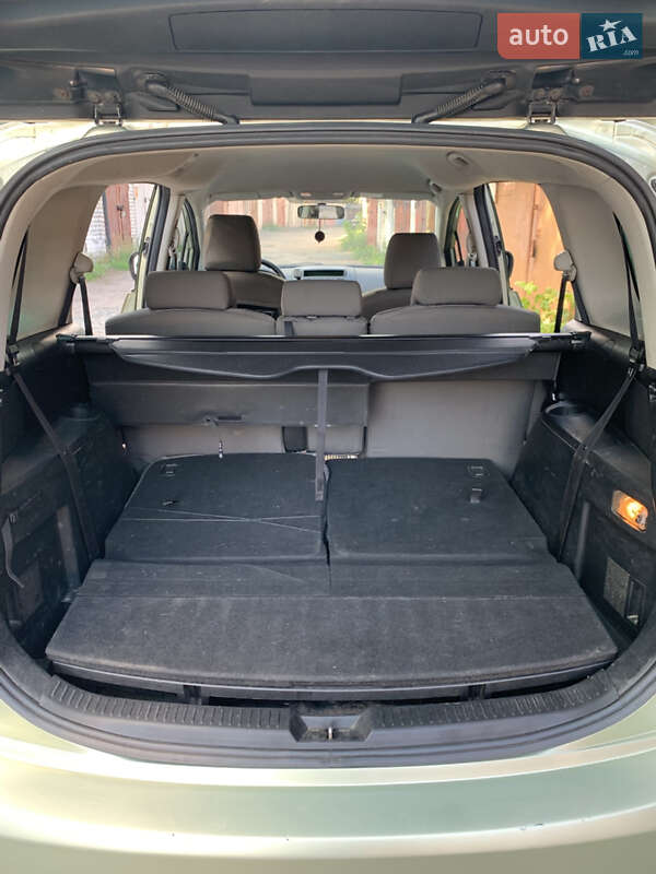 Мінівен Mazda 5 2008 в Житомирі