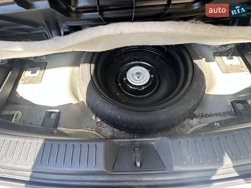 Мінівен Mazda 5 2010 в Стрию фото 20 Мінівен Mazda 5 2010 в Стрию