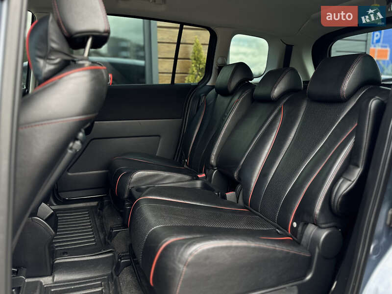 Минивэн Mazda 5 2010 в Шептицькому