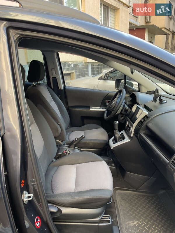 Мінівен Mazda 5 2006 в Одесі