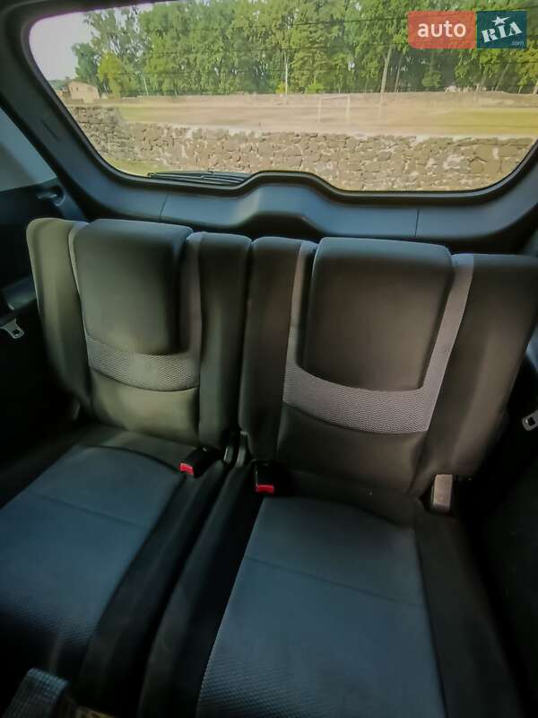 Минивэн Mazda 5 2007 в Киверцах фото 12 Минивэн Mazda 5 2007 в Киверцах