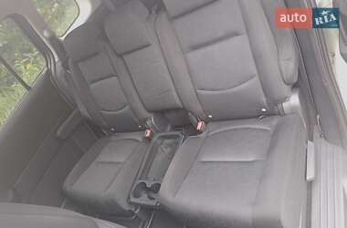 Мінівен Mazda 5 2009 в  фото 36 Мінівен Mazda 5 2009 в