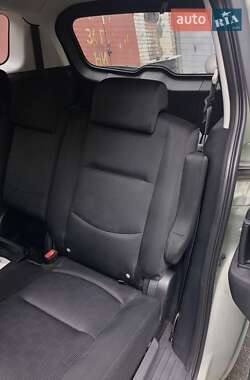 Мінівен Mazda 5 2009 в  фото 41 Мінівен Mazda 5 2009 в