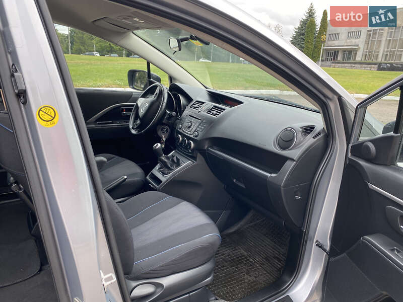 Мінівен Mazda 5 2011 в Рівному