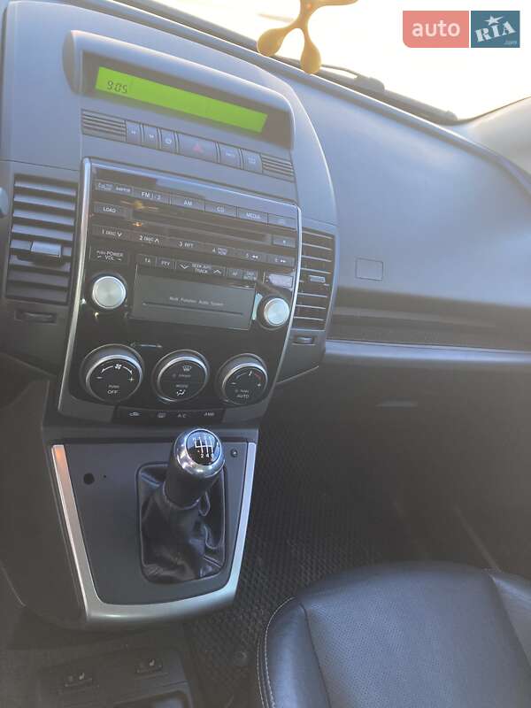 Минивэн Mazda 5 2010 в Львове