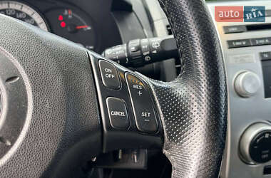 Минивэн Mazda 5 2006 в 