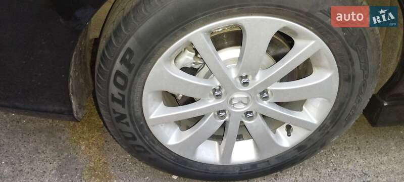 Мінівен Mazda 5 2011 в Києві