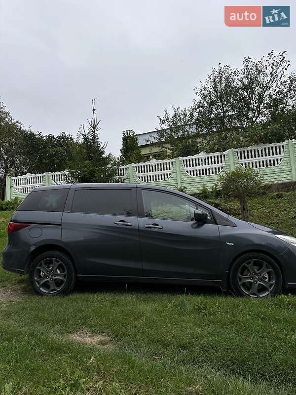 Минивэн Mazda 5 2011 в Киеве