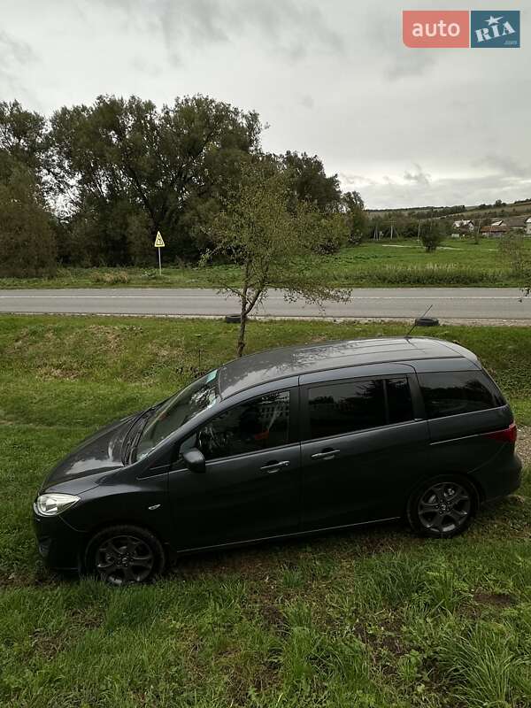 Минивэн Mazda 5 2011 в Киеве