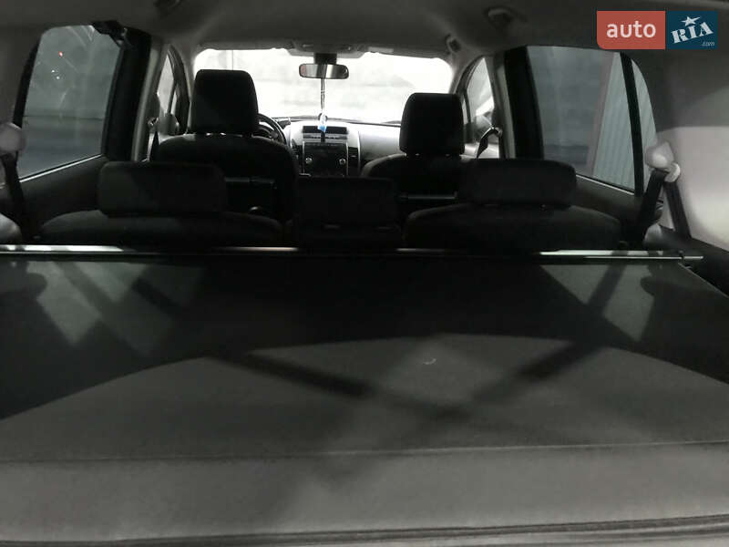Минивэн Mazda 5 2007 в Киеве