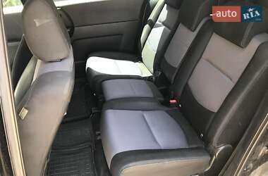 Минивэн Mazda 5 2006 в 