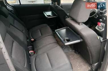 Минивэн Mazda 5 2008 в 