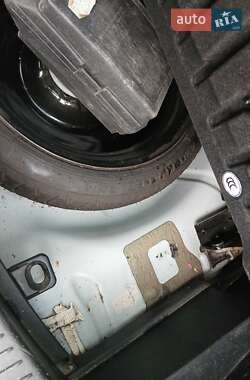 Минивэн Mazda 5 2008 в 
