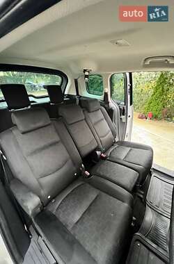 Минивэн Mazda 5 2008 в 