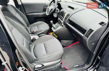 Минивэн Mazda 5 2009 в 