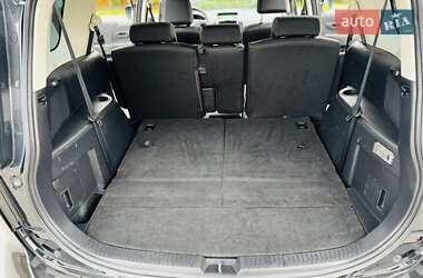 Минивэн Mazda 5 2009 в 