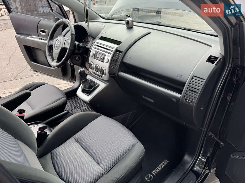 Минивэн Mazda 5 2007 в Лубнах