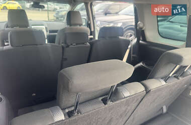 Мінівен Mazda 5 2007 в  фото 12 Мінівен Mazda 5 2007 в