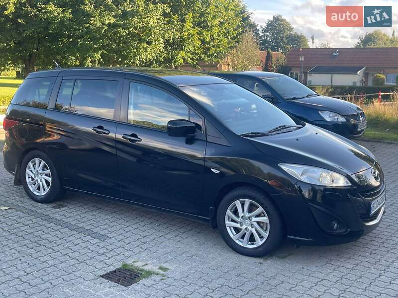 Минивэн Mazda 5 2011 в Киеве