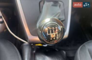 Мінівен Mazda 5 2007 в  фото 3 Мінівен Mazda 5 2007 в