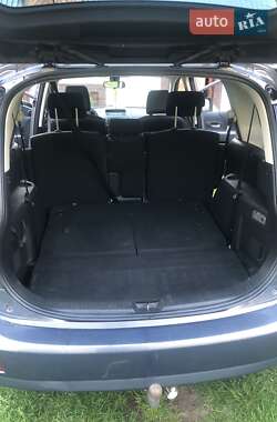 Мінівен Mazda 5 2009 в  фото 5 Мінівен Mazda 5 2009 в