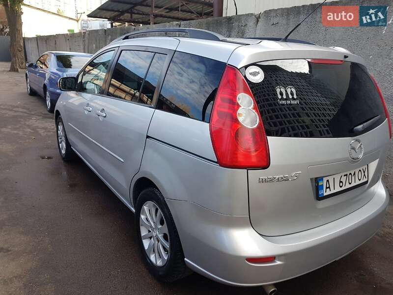 Минивэн Mazda 5 2006 в Киеве