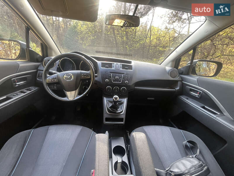 Минивэн Mazda 5 2013 в Чернигове