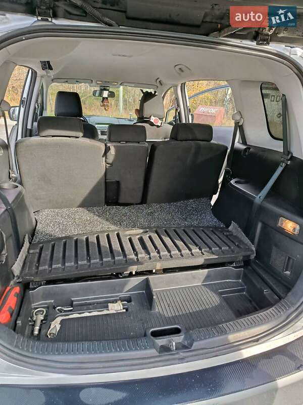 Минивэн Mazda 5 2007 в Славуте