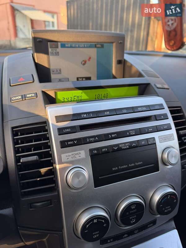 Минивэн Mazda 5 2006 в Косове фото 13 Минивэн Mazda 5 2006 в Косове