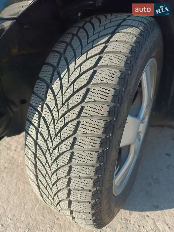 Мінівен Mazda 5 2005 в Києві фото 17 Мінівен Mazda 5 2005 в Києві