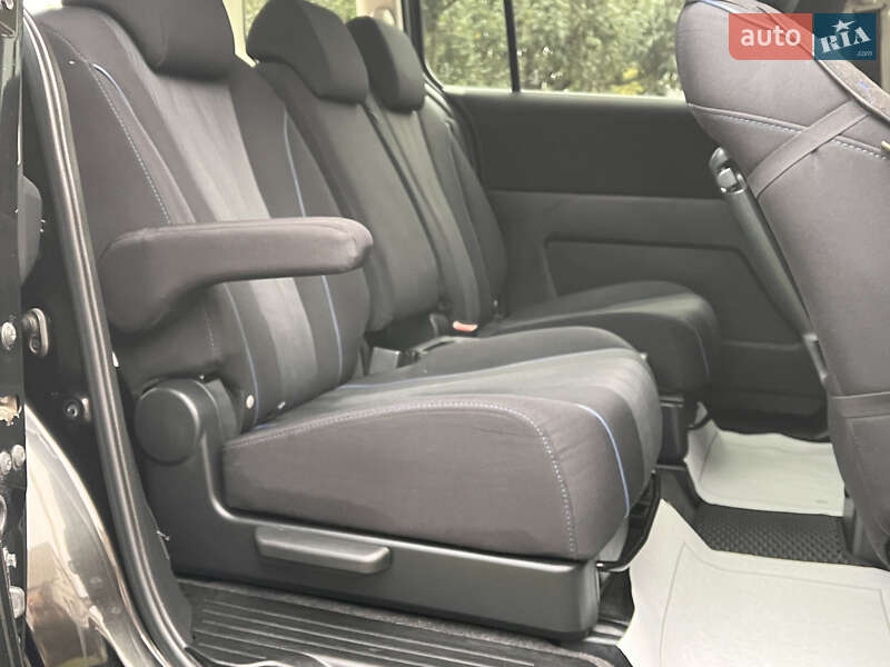 Минивэн Mazda 5 2010 в Киеве фото 82 Минивэн Mazda 5 2010 в Киеве