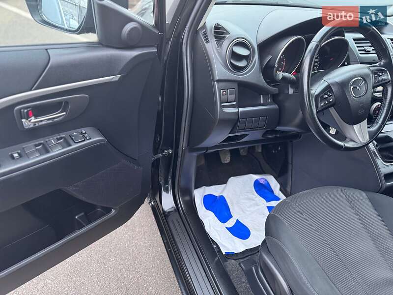Минивэн Mazda 5 2013 в Киеве
