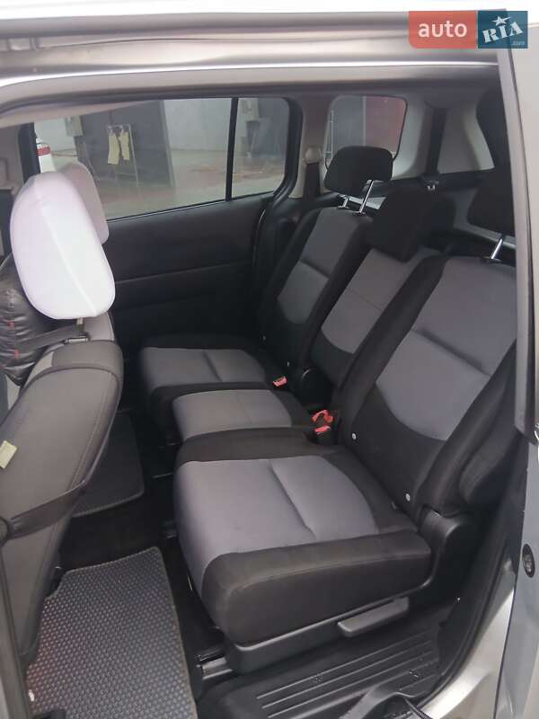 Минивэн Mazda 5 2006 в Залещиках фото 14 Минивэн Mazda 5 2006 в Залещиках