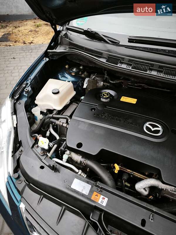 Минивэн Mazda 5 2005 в Кривом Роге
