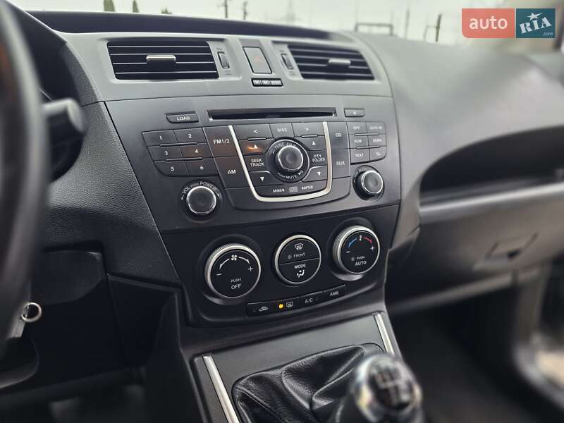 Минивэн Mazda 5 2011 в Луцке