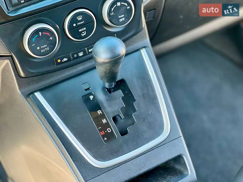 Мінівен Mazda 5 2014 в Горішніх Плавнях