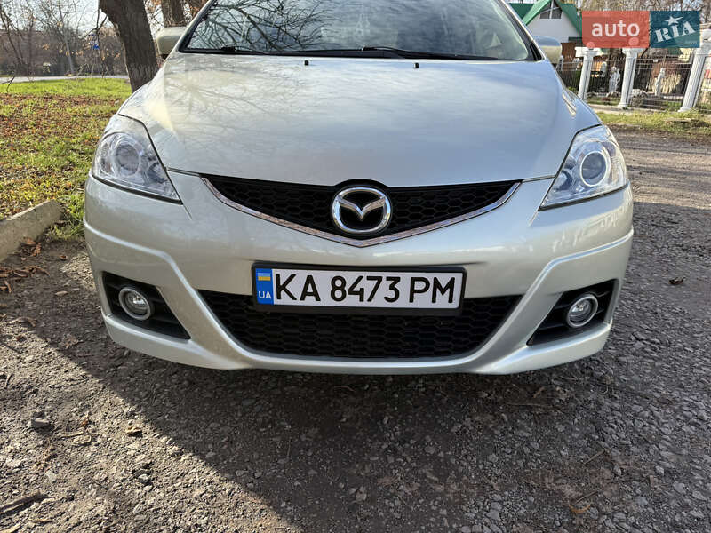 Мінівен Mazda 5 2009 в Києві