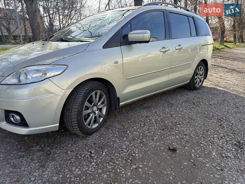Мінівен Mazda 5 2009 в Києві