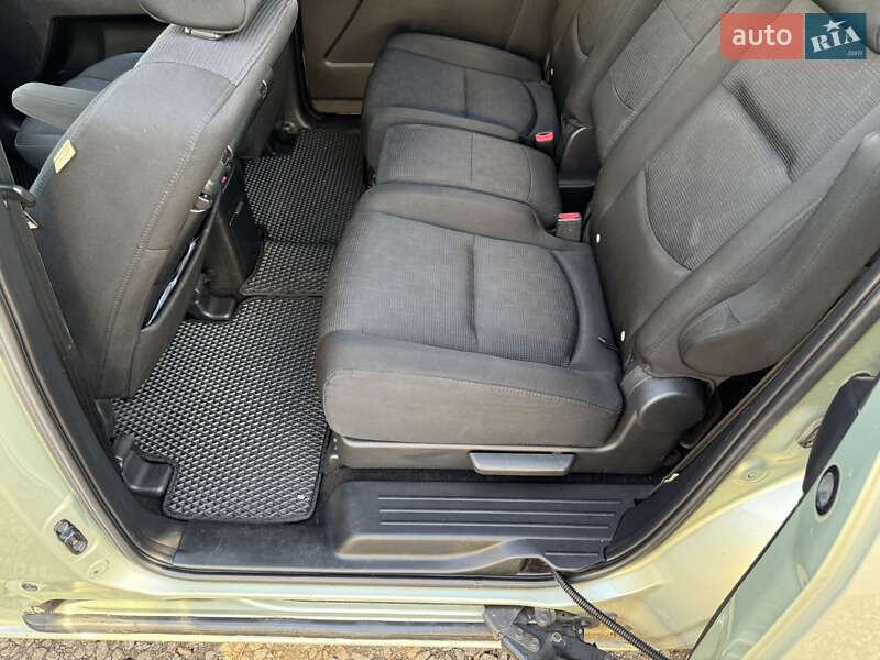 Мінівен Mazda 5 2009 в Києві