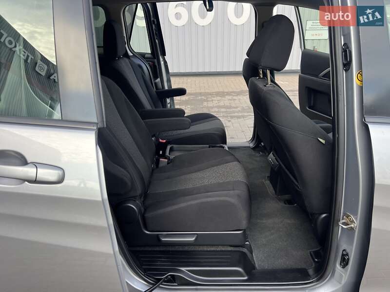 Мінівен Mazda 5 2011 в Києві фото 14 Мінівен Mazda 5 2011 в Києві