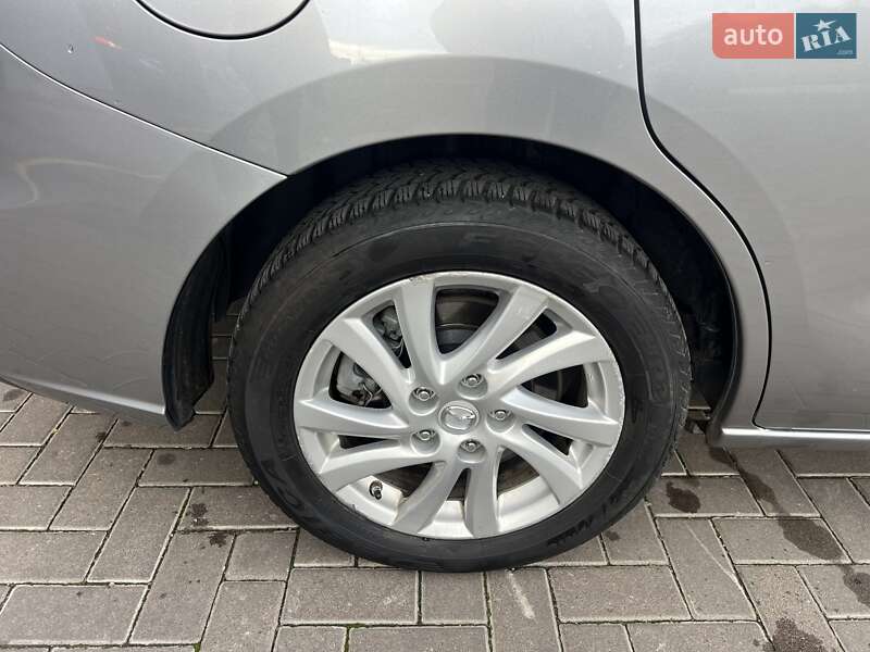Мінівен Mazda 5 2011 в Києві фото 24 Мінівен Mazda 5 2011 в Києві