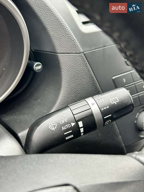 Мінівен Mazda 5 2011 в Сумах