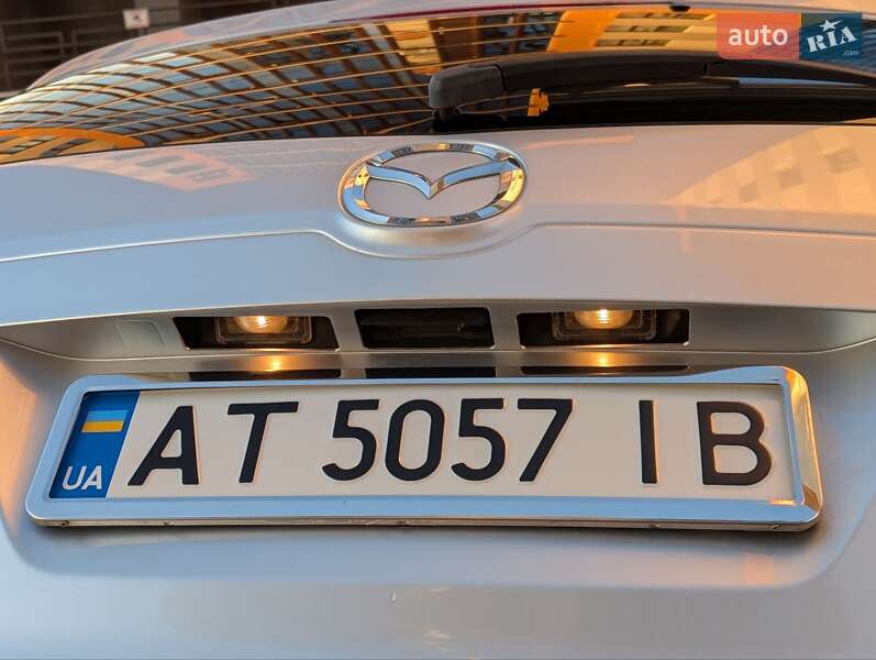 Мінівен Mazda 5 2006 в Івано-Франківську