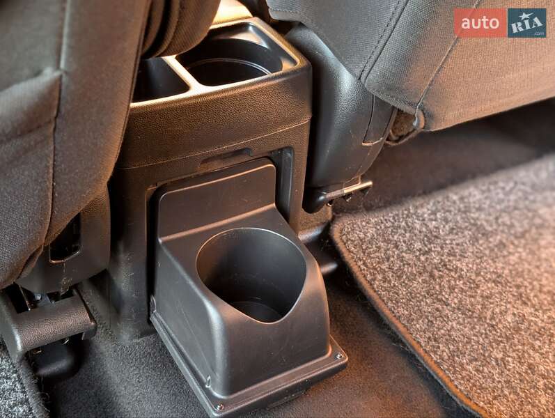 Мінівен Mazda 5 2006 в Івано-Франківську