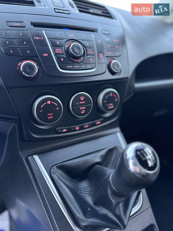 Мінівен Mazda 5 2013 в Києві фото 39 Мінівен Mazda 5 2013 в Києві