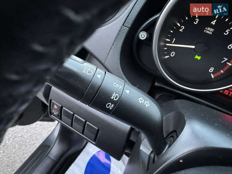 Мінівен Mazda 5 2013 в Києві фото 47 Мінівен Mazda 5 2013 в Києві