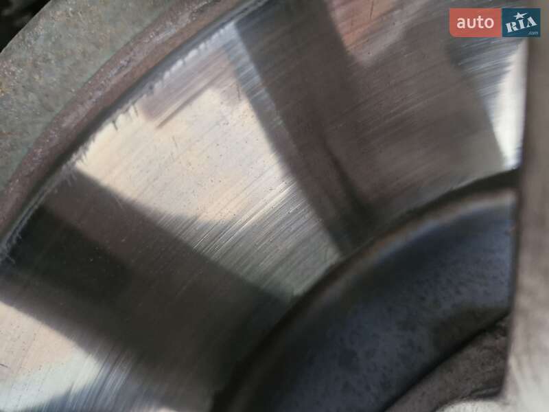 Минивэн Mazda 5 2015 в Киеве