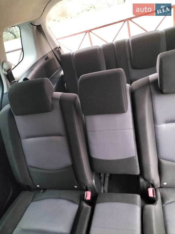 Минивэн Mazda 5 2005 в Черновцах
