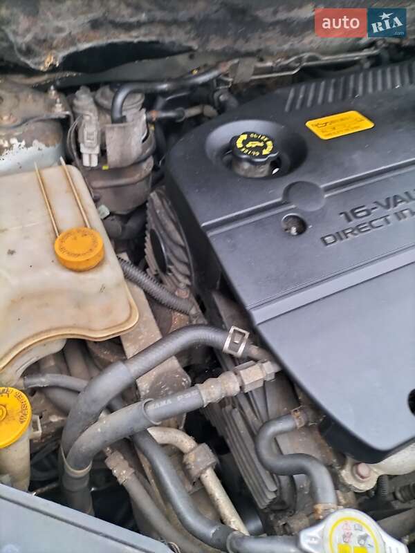 Минивэн Mazda 5 2005 в Черновцах