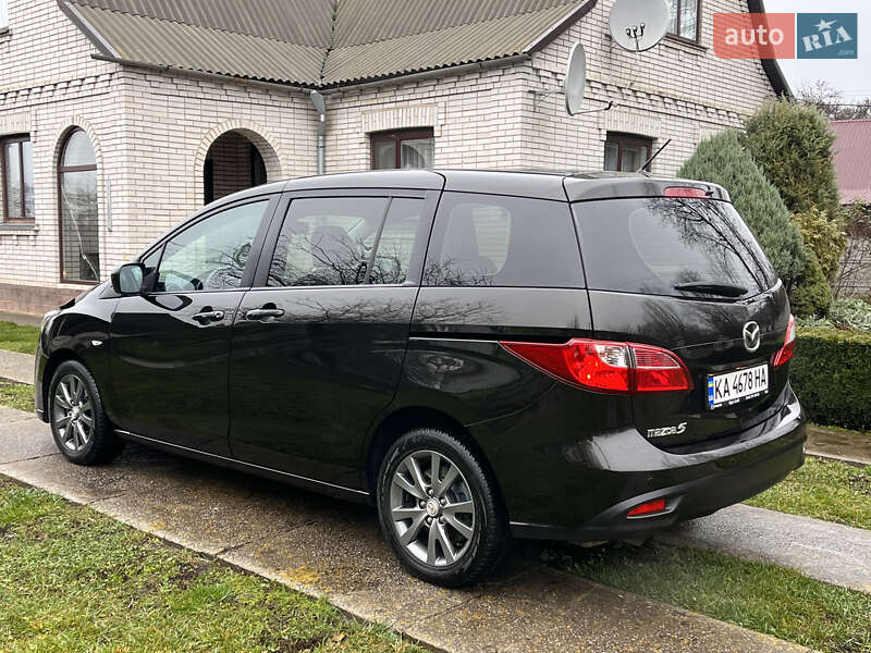 Минивэн Mazda 5 2010 в Киеве